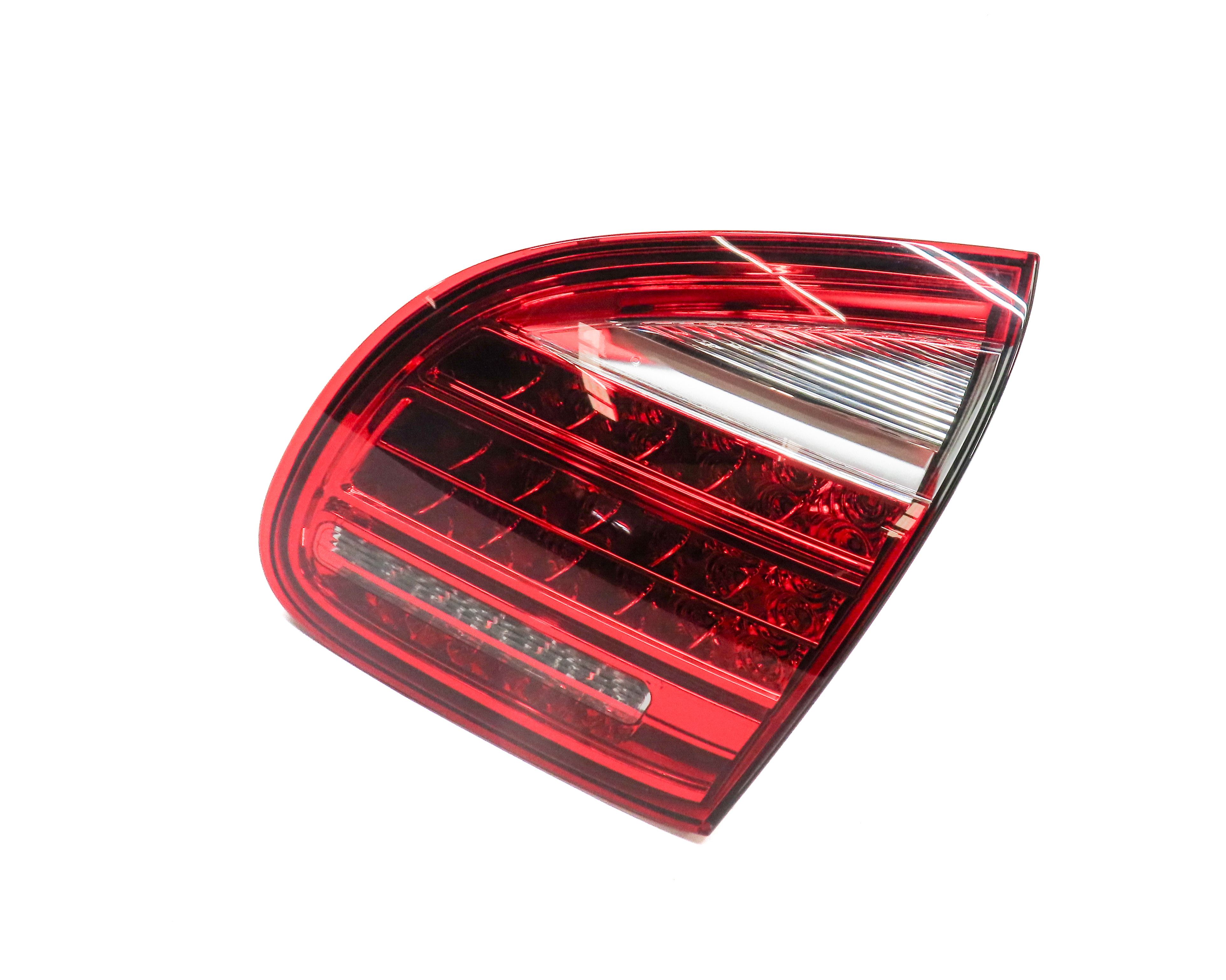 2011-2014 PORSCHE CAYENNE (958) RIGHT PASSENGER INNER TAILLIGHT LIGHT LAMP — exact item pictured